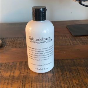 Philosophy Microdelivery exfoliating facial wash